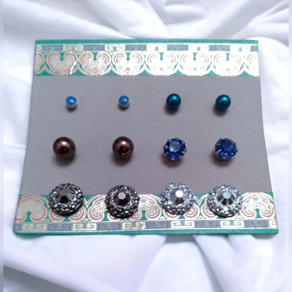 💥3/$12 Blue Brown and Silver Stud Earring Set